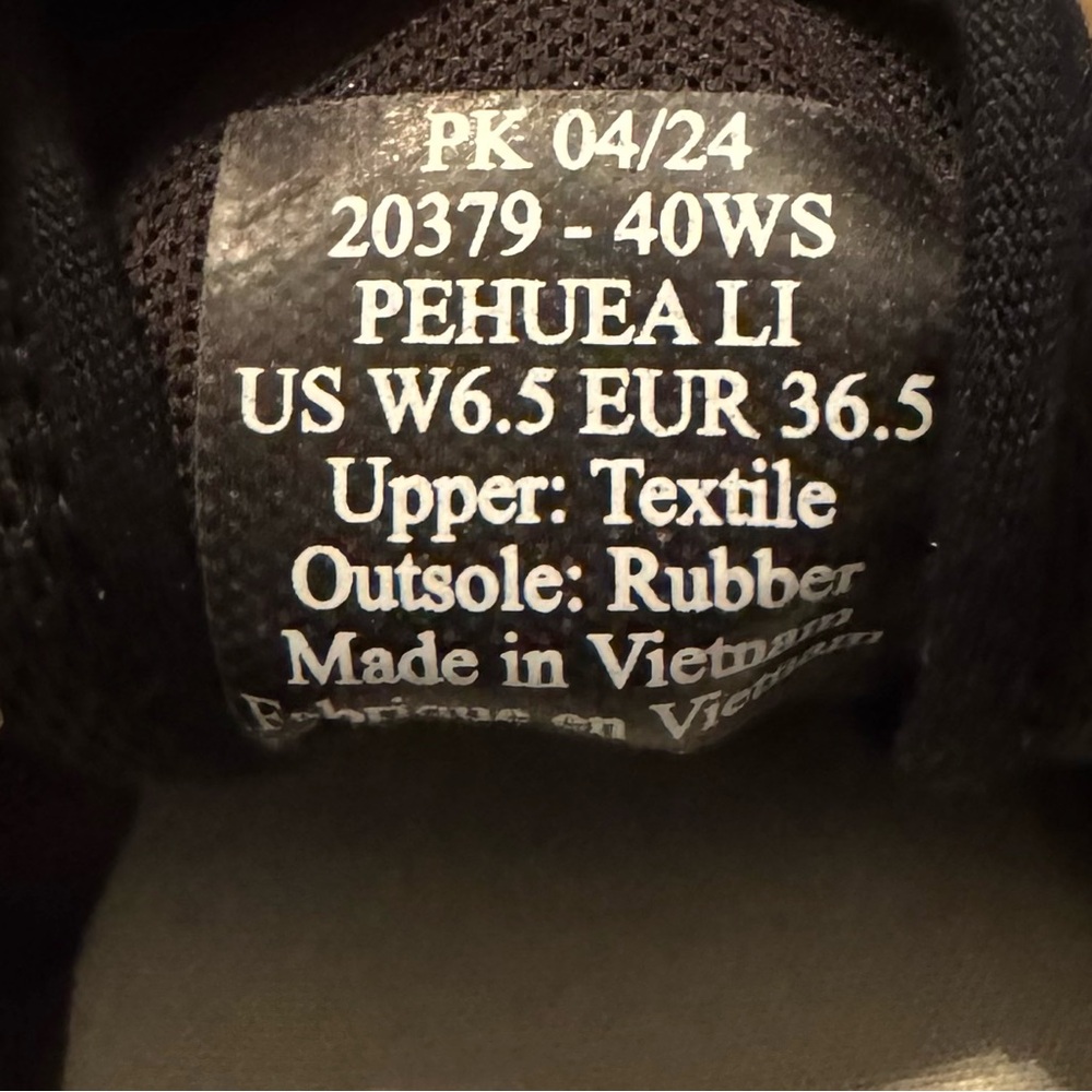 OluKai Pehuea Li Sneakers, Black & White Sand, NWT, Women’s Multiple Sizes - Picture 9 of 16